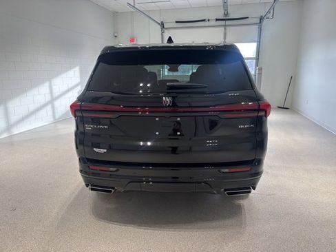 Certified 2025 Buick Enclave Sport Touring w/ Power Package image 6