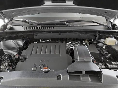 Used 2016 Toyota Highlander XLE image 13