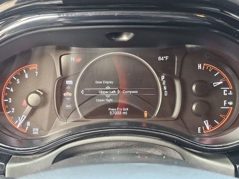 Used 2021 Dodge Durango SXT image 35