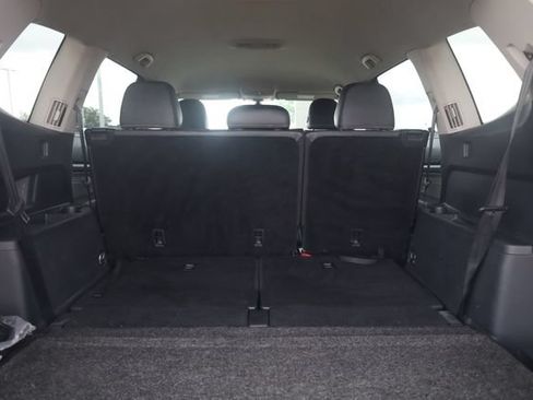 Used 2023 Volkswagen Atlas SE FWD image 29