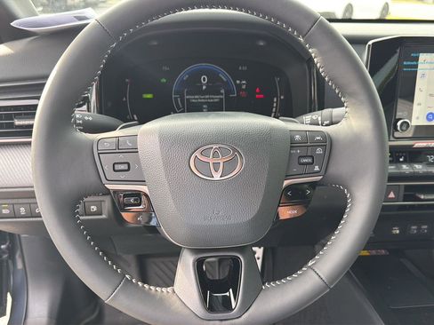 New 2026 Toyota Camry SE FWD image 20