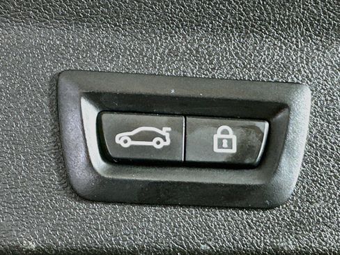 Used 2019 BMW X3 xDrive30i w/ Convenience Package AWD/4WD image 31