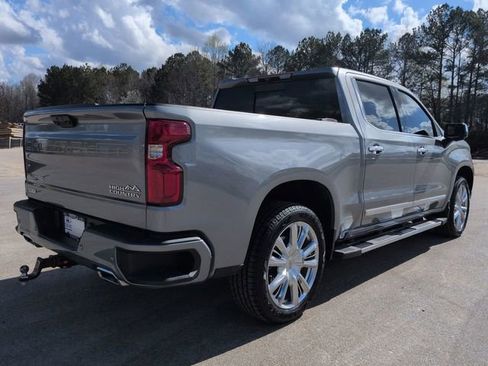 Used 2023 Chevrolet Silverado 1500 High Country image 4