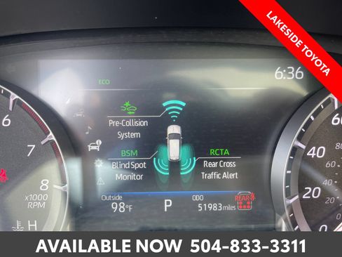 Certified 2024 Toyota Highlander XLE FWD image 40