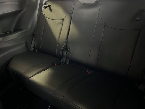 New 2026 Toyota Sienna Limited AWD/4WD image 18