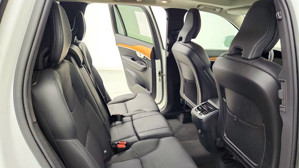 Used 2023 Volvo XC90 B6 Plus w/ Protection Package Premier AWD/4WD image 23