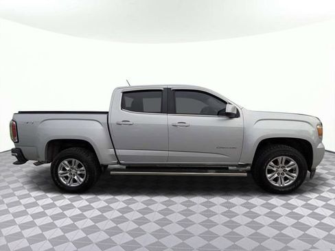 Used 2019 GMC Canyon SLE AWD/4WD image 2
