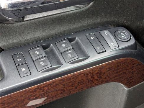 Used 2016 GMC Sierra 1500 SLE w/ SLE Value Package image 12