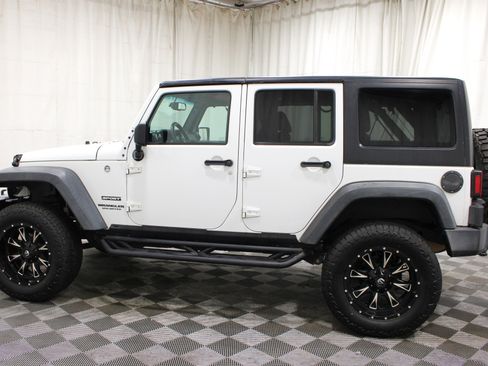 Used 2016 Jeep Wrangler Unlimited Sport w/ Quick Order Package 24S AWD/4WD image 27