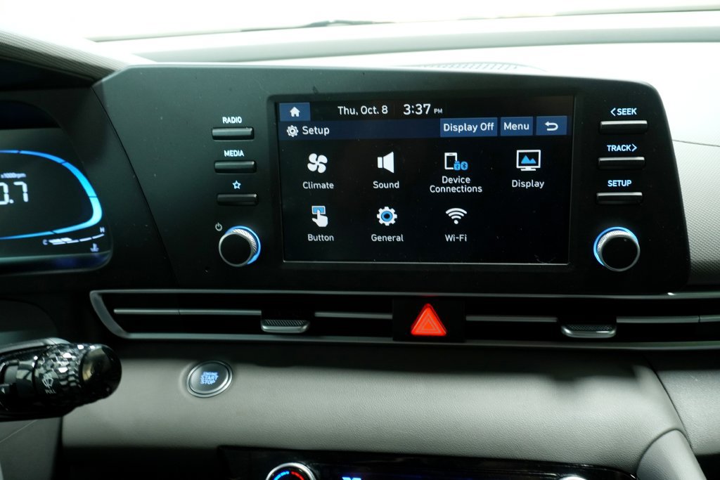 Certified 2026 Hyundai Elantra Sport FWD image 18