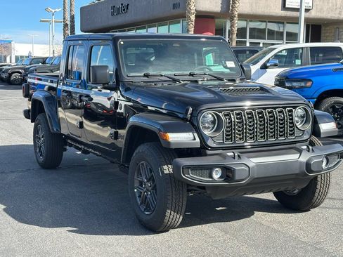 New 2026 Jeep Gladiator Sport AWD/4WD image 7