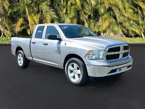 Used 2024 RAM 1500 Classic SLT image 2