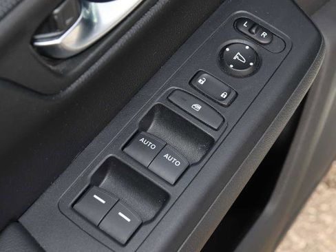 Used 2023 Honda CR-V Sport image 14