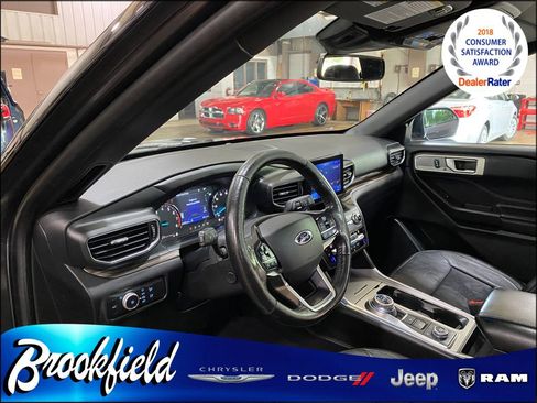 Used 2020 Ford Explorer Limited image 34