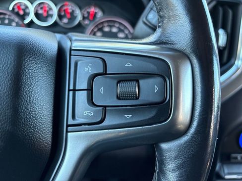 Used 2022 Chevrolet Silverado 1500 LT image 17