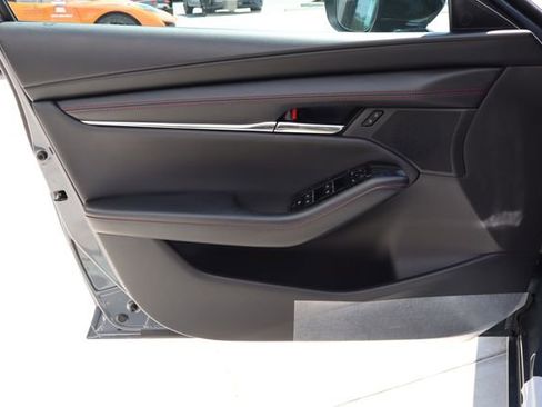 New 2026 MAZDA MAZDA3 Carbon image 15