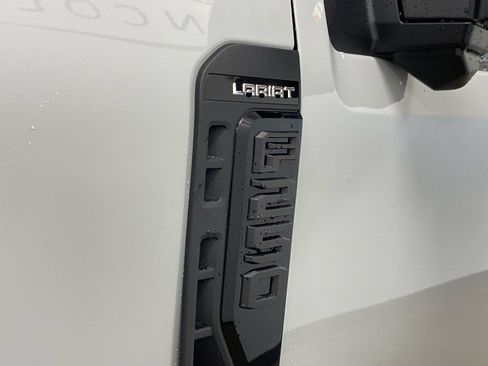 New 2026 Ford F250 Lariat w/ Black Appearance Package AWD/4WD image 13