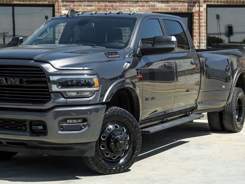 Used 2022 RAM 3500 Laramie w/ Night Edition AWD/4WD image 13