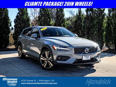 Used 2025 Volvo V60 B5 Cross Country Plus