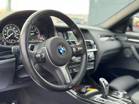Used 2017 BMW X4 M40i w/ Technology Package AWD/4WD image 9