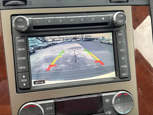 Used 2014 Lincoln Navigator 2WD image 21