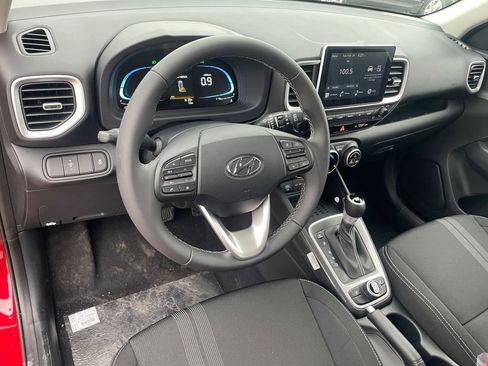 New 2026 Hyundai Venue SEL FWD image 23