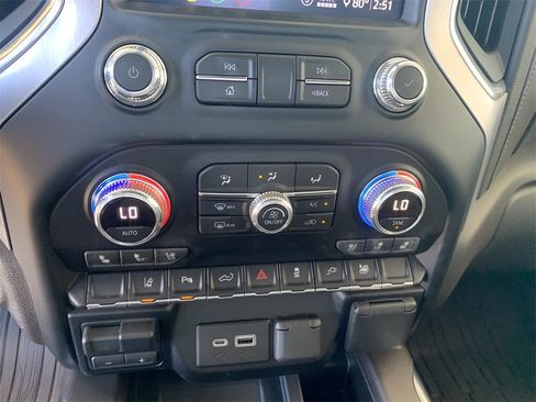 Used 2020 GMC Sierra 3500 SLT w/ SLT Premium Plus Package image 37