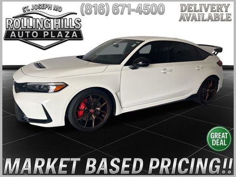 Used 2023 Honda Civic Type R image 1