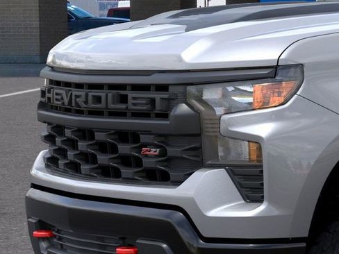 New 2026 Chevrolet Silverado 1500 Custom Trail Boss w/ LPO, Dark Essentials Package image 13
