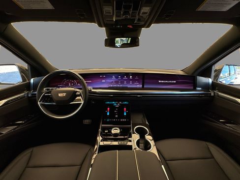 New 2026 Cadillac Escalade ESV 4WD image 21