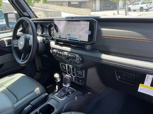 New 2026 Jeep Gladiator Mojave AWD/4WD image 16