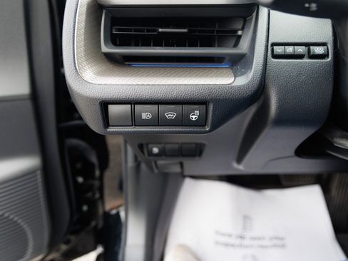 Certified 2024 Toyota Prius XLE image 18