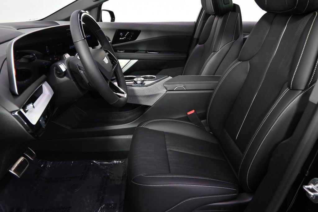 New 2026 Cadillac Optiq Luxury 2 w/ LPO, Floor Liner Package AWD/4WD image 13