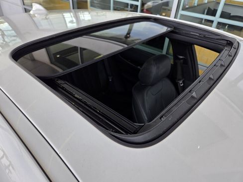 Used 2019 BMW X6 sDrive35i w/ Convenience Package RWD image 22