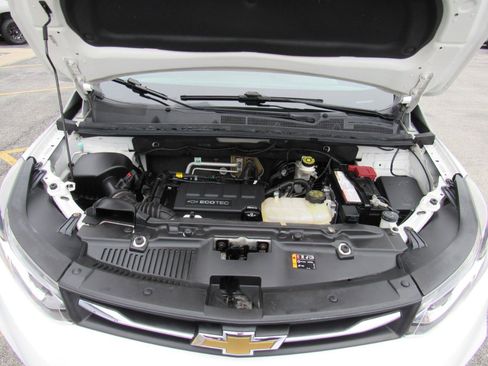 Used 2017 Chevrolet Trax LS image 36