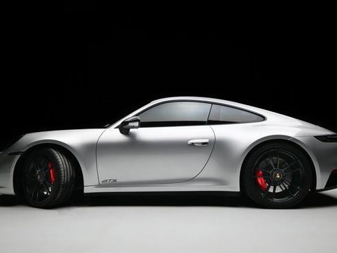 Used 2022 Porsche 911 Carrera 4 GTS image 28