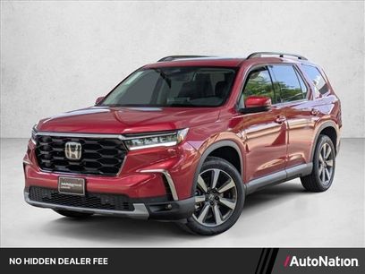 Certified 2025 Honda Pilot Touring