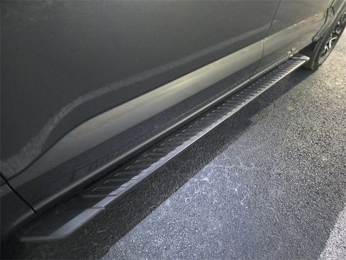 Used 2022 Ford F150 XLT w/ Equipment Group 302A High image 10