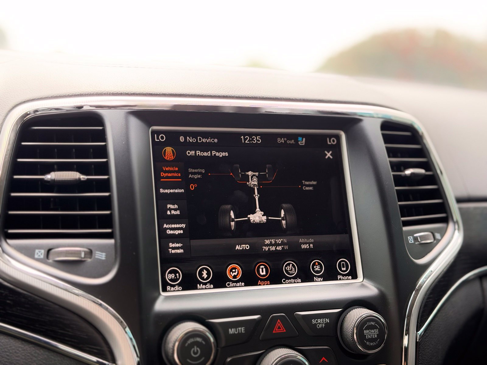 Used 2018 Jeep Grand Cherokee Summit w/ Platinum Series Group AWD/4WD image 59
