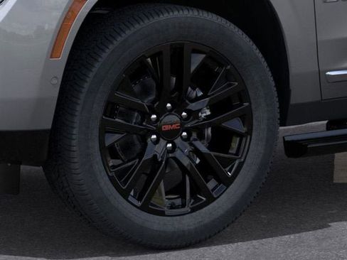 New 2026 GMC Yukon Denali image 9