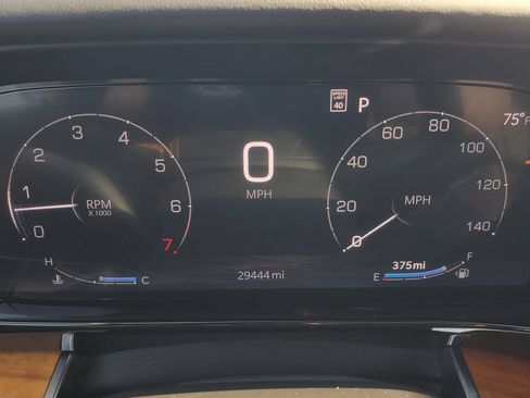 Used 2025 Jeep Grand Wagoneer L Series III w/ Rear Seat Video Group 1 AWD/4WD image 12