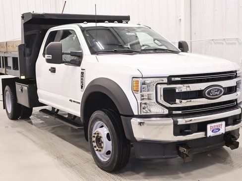Certified 2022 Ford F550 4x4 SuperCab Super Duty image 4