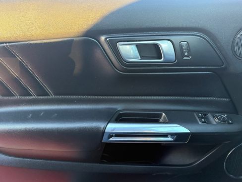 Used 2022 Ford Mustang Premium image 25