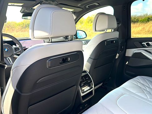 New 2026 BMW X5 M60i AWD/4WD image 14
