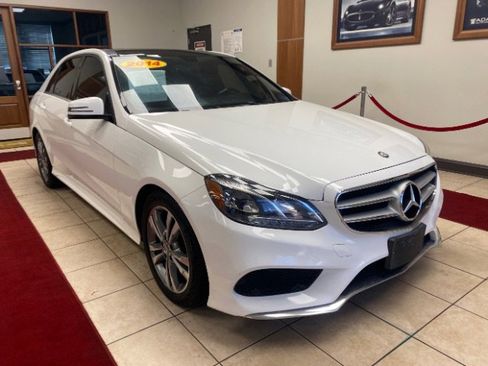 Used 2014 Mercedes-Benz E 350 4MATIC w/ Premium 1 Package image 5