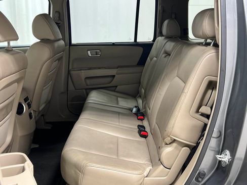 Used 2009 Honda Pilot Touring image 32