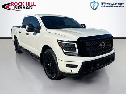 Used 2024 Nissan Titan SV w/ SV Convenience Package