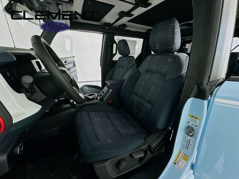 New 2025 Ford Bronco Heritage Edition image 26
