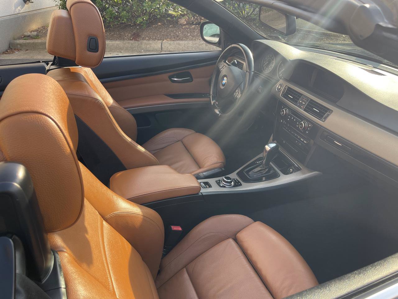 Used 2013 BMW 335i Convertible RWD image 10