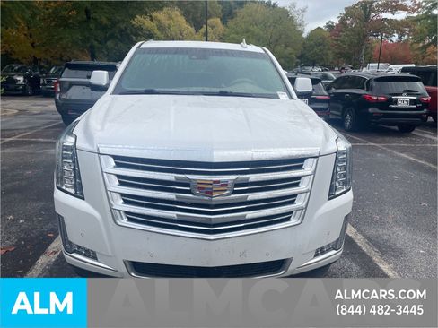 Used 2018 Cadillac Escalade ESV Platinum image 10